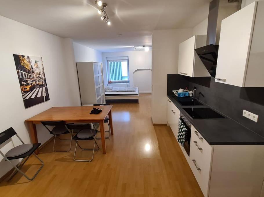City Central Apartment ไคเซอร์สเลาเทิร์น ภายนอก รูปภาพ